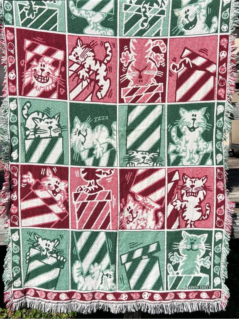 Vintage 1993 Christmas Cats Tapestry Throw Blanket Red Green Fringe